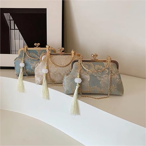 Sac de soirée brodé pour ne plus choisir entre style et espace - 3