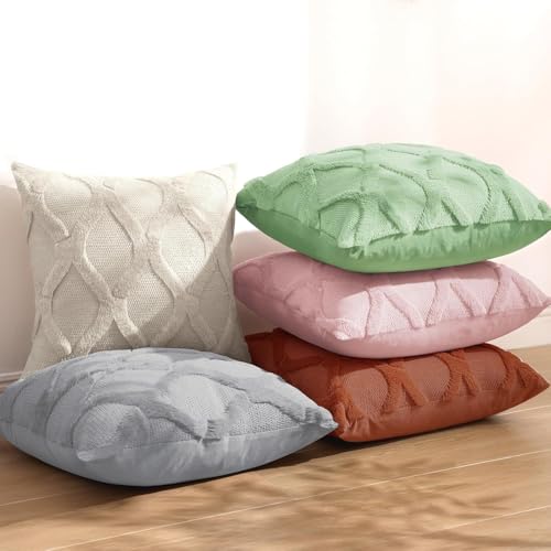 decorUhome Throw Pillow Covers 20x20 Inch Set of 2, Soft Plush Faux Fur Wool Grey Couch Pillow Covers, Decorative Neutral Pillow Cases for Bed Sofa Living Room Home Decor