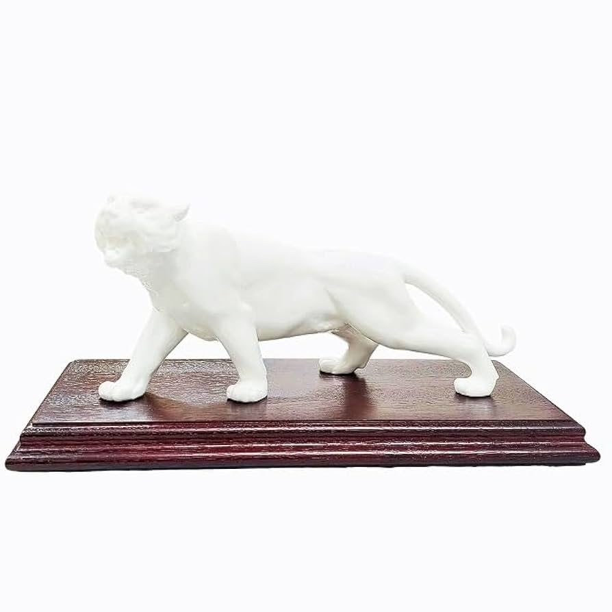 Noritakeノリタケ置物フィギュリン虎トラタイガー