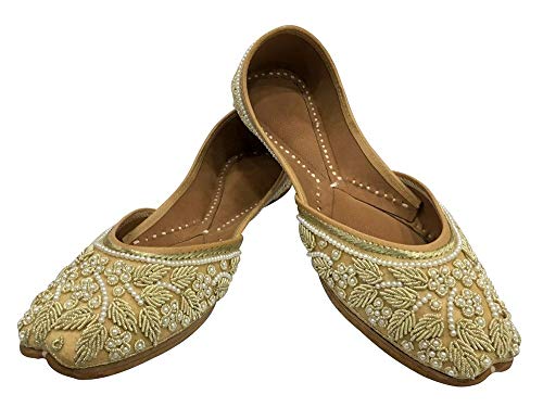 Cream Gold Bridal Flats Wedding Shoes Indian Designer Shoes Punjabi Jutti Mojari Juti2