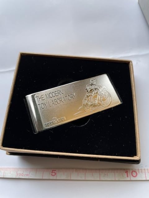 ポップマート ラブブ Wacky Mart シリーズ コンテナ 展示ボックス ポップマート ラブブ Wacky Mart シリーズ コンテナ 展示 ボックス THE ボックスアート マネークリップコレクション THE MODERN TOY LABORATORY バイク 店番 X-1126-54