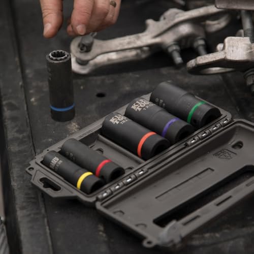 Image of Klein Tools 66016 2-in-1 Impact Socket with 12-Point Deep Sockets, Coaxial Spring Loaded in 1-1 /8 and 15 /16-Inch Sizes