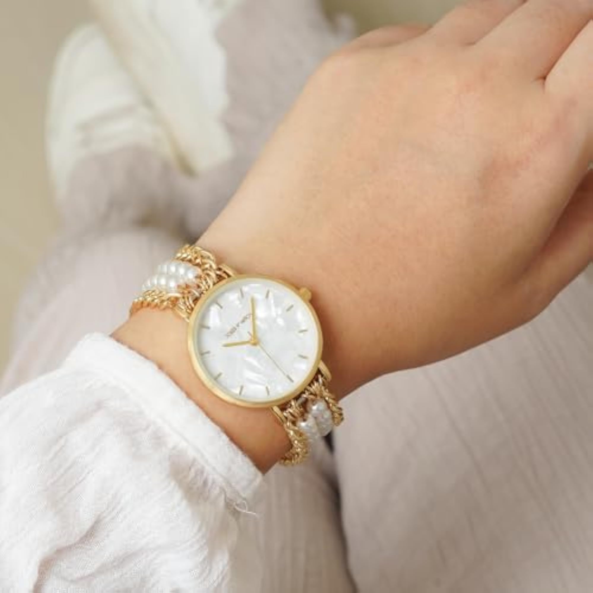 Women's Odessa 32mm White Dial Gold Metal Alloy Watch