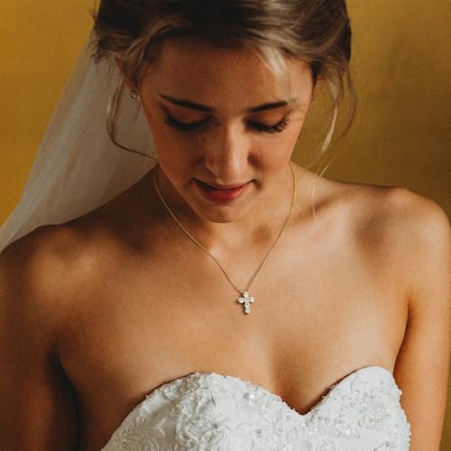 Gold Cross Necklace 14K Gold Cross Necklaces for Women Necklace Crosses Pendant with Cubic Zirconia Dainty and Distinctive Womens Crosses Chains4