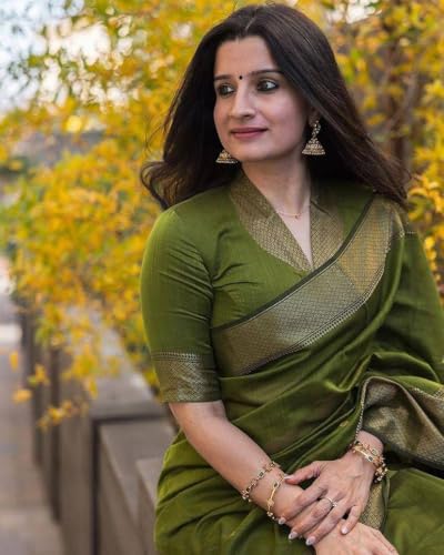Image of Women's Cotton Woven Soft Sarees With Attach Blouse Piece.