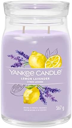 Yankee Candle Scented Candle | Fresh Cut Roses Small Jar Candle | Burn Time: Up to 30 Hours