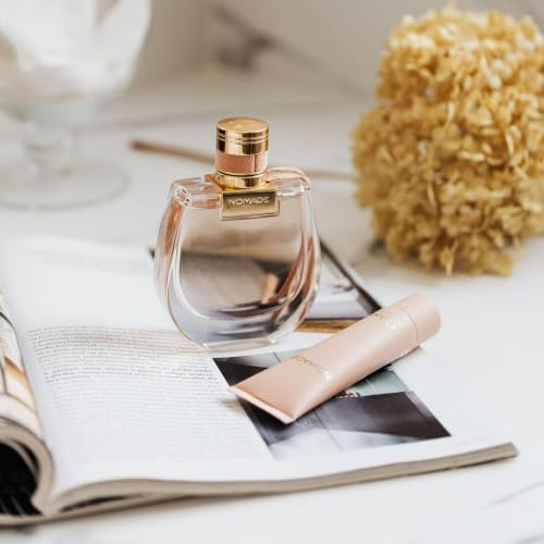 『Top Perfumes 2026』のカバーアート