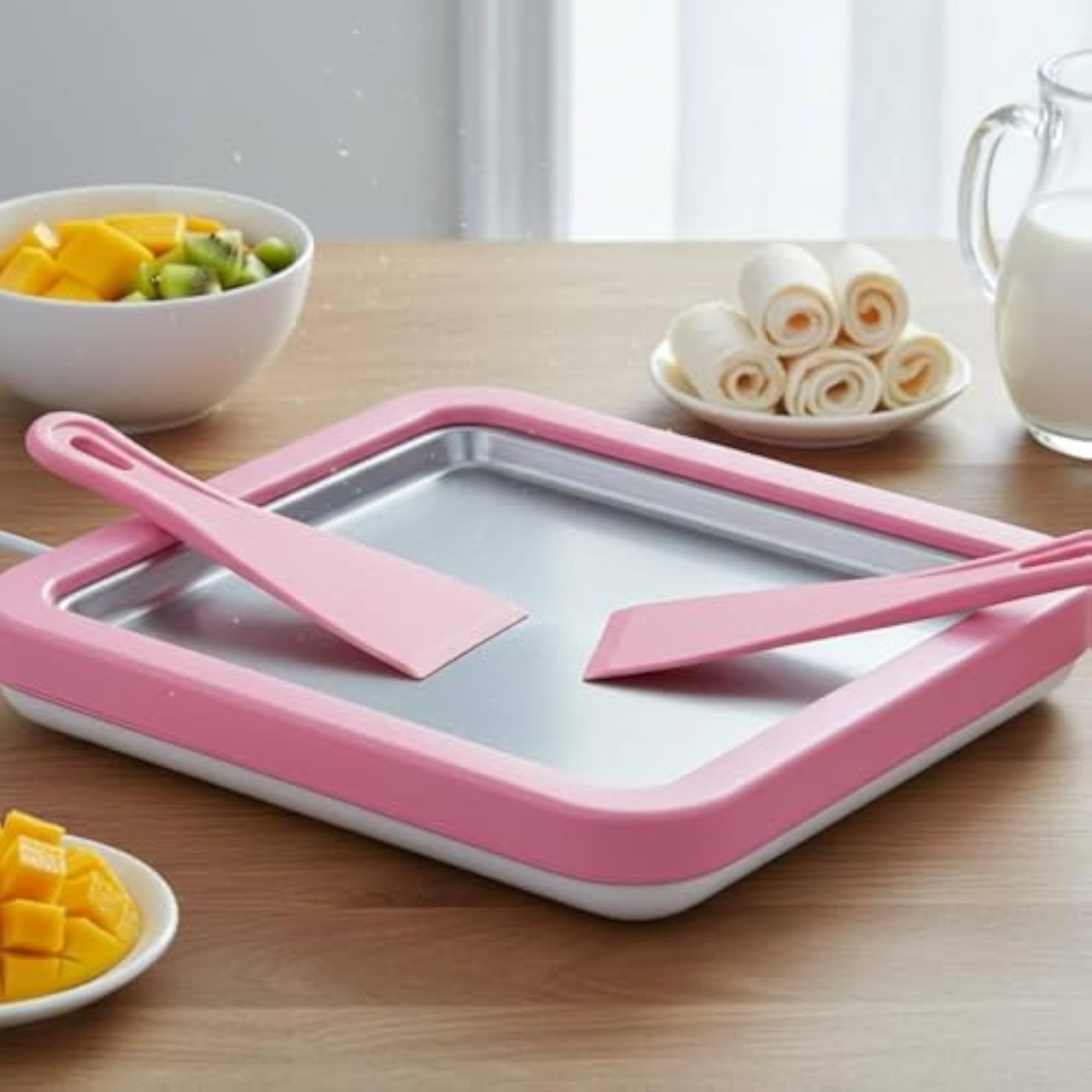 Chilled Yogurt Plate for Cold Dessert Rolls