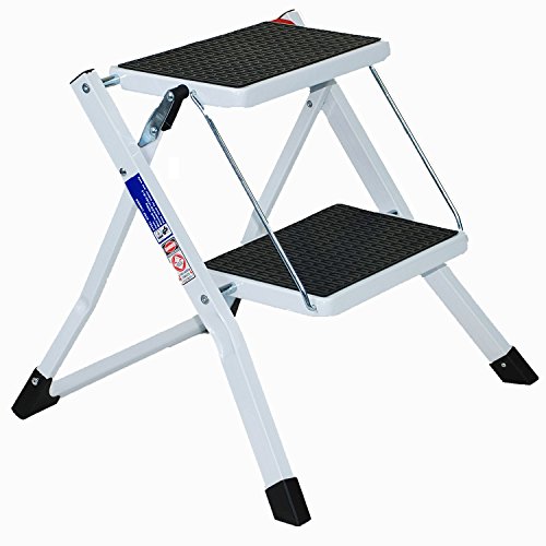 Preisvergleich Produktbild CrazyGadget®, 2-stufige Mini-Stufenleiter, leicht, sicher, zusammenklappbar, mit Antirutsch-Matte, weiß