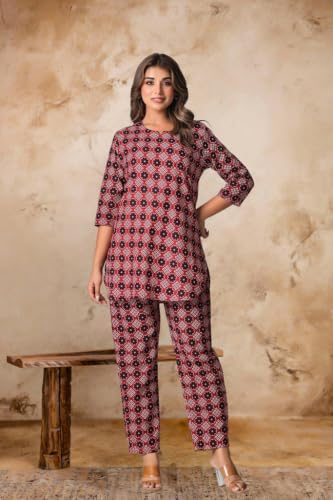 Image of Women's Pure Cotton Printed Night Suit,Top and Relaxed Pajama Set, Stylish Sleepwear, Casual Wear