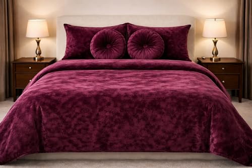 Image of Sands Luxurious 6Pc Bedding Set for Winter, 1 Double Duvet Cover,1 Double Bed bedsheet, 2 Pillow Covers, 2 Round Cushions, Ultra Soft Woollen Bedsheet Set- 90X100 inches (Wine)