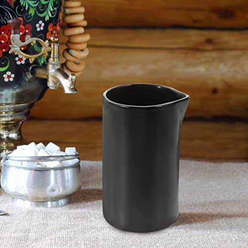Pot à lait en céramique noire pour éviter les taches de sauce