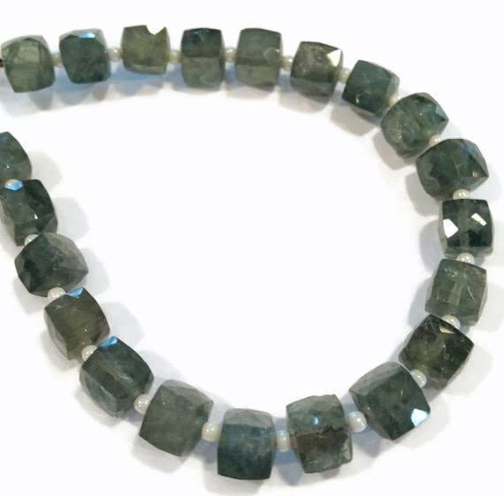 Aigue-marine mousse cubes facettés 6mm pierre naturelle bijoux