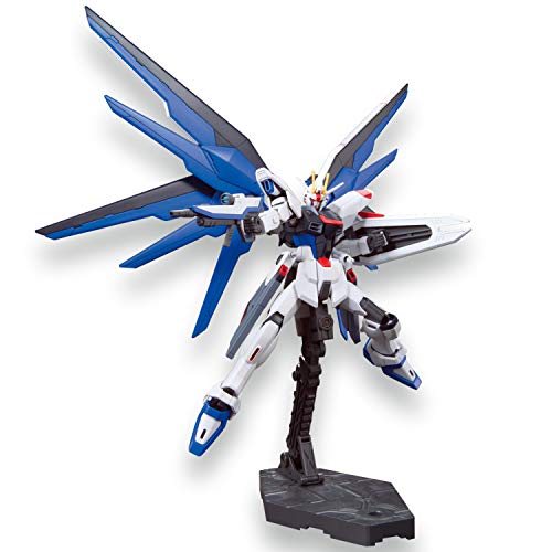 GUNPLA BANDAI HGCE 192 Mobile Gundam Seed Freedom Gundam 1/144 Mod lepr - tworzywo sztuczne