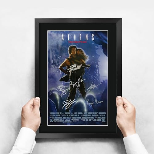 HWC Trading Alien 2 Gifts Printed Signed Autograph Presentation Display Montage for Movie Memorabilia Fans - A3 Framed - Image 3
