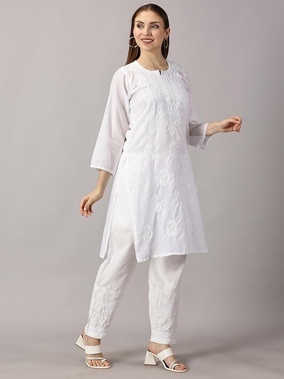 Image of FCH, Fashionable Chikan Handikraft Women's Cotton Lucknowi Chikankari Printed Straight Kurta for Regular Wear Girls Flared Kurta