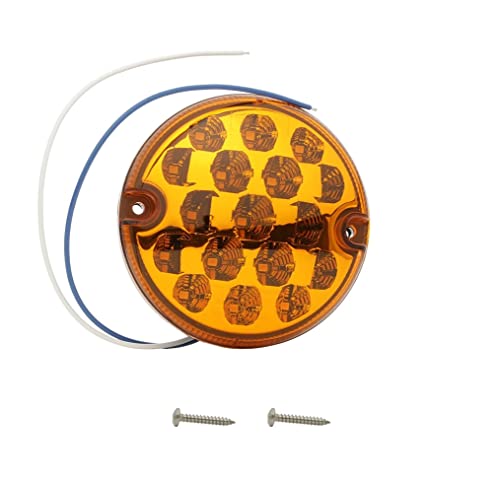 Feu clignotant LED HELLA sur remorque et tracteur pour sécuriser vos trajets de nuit
