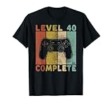 Super Geschenkidee zum 40. Geburtstag für Deinen Sohn oder Freund. Geburtstag Herren TShirts lassen jeden Mann seinen Geburtstag stolz feiern. Wenn Dein Partner Videospiele mag und gerne Konsole zockt wird er dieses T-Shirt lieben.