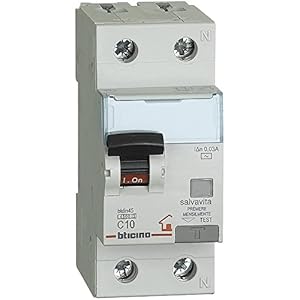 BTicino GC8813AC10 BTDIN Interruttore Magnetotermico Differenziale 1P+N, 4.5 kA, Idn = 0.03 A, In = 10 A