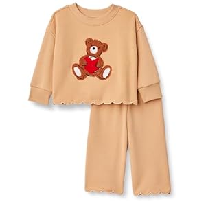 Amazon Essentials x Sofia Grainge Toddlers and Baby Girls’ French Terry Pant and Top Set