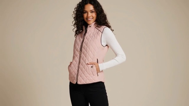 uさま専用　Little suzie Cut Out Padded Gilet Buy Otterburn Gilet for USD 165.00 | BARBOUR_US