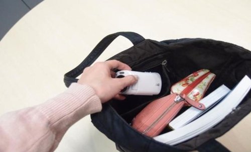 動作品 JVC GZ-N1 美品 超小型 HD 8GB内蔵 裏面照射CMOS Amazon | JVCKENWOOD JVC ビデオカメラ BabyMovie 内蔵メモリー