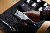 Wahl Vapor CE Championship Edition Cordless Hair Clipper with F32 Fadeout Blade – Professional Fade & Balding Clipper, 8000 RPM, Zero‑Gap Adjustable, 2.5‑Hour Runtime - 10