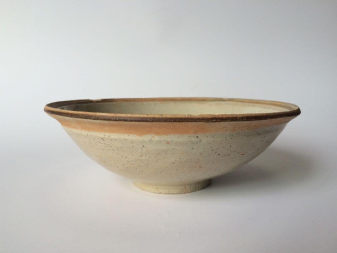 中国古陶 枇杷色 施釉皿 唐時代 中国古陶 枇杷色 施釉皿 唐時代