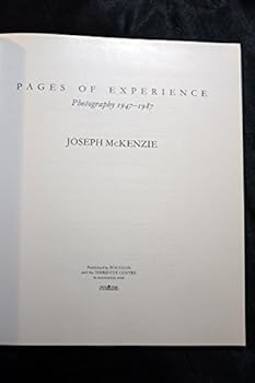 Paperback Pages of experience: Photography 1947-1987 Book