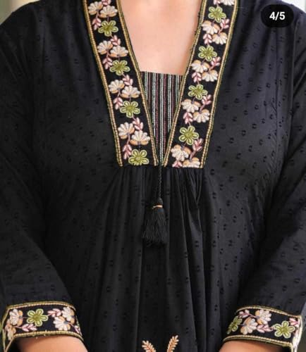 Image of Siddh CraftsWomen's Cotton Embroidery Straight Kurti With Pant Set