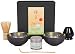 Produktbild Aricola Matcha-Set 6-teilig, bestehend aus 2 Matchaschalen anthrazit/gelb, Matchalöffel, Matchabesen, schwarzer Besenhalter und 30g Matcha in Geschenkbox. Original