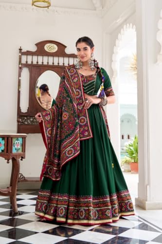Green Lehenga Choli for Women, Chaniya Choli Set with Dupatta, Tussar Silk