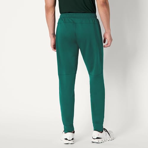 Image of Amazon Essentials Men's Performance Stretch Training Jogger Pant