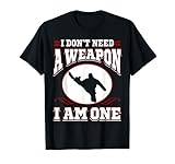 Die fliegenden Front-Kick Popularität von der sowohl in der Filme und Hollywood-Größen ist ein Grundnahrungsmittel Martial Arts Training. Dieses Shaolin T-Shirt ist fett und scharf.