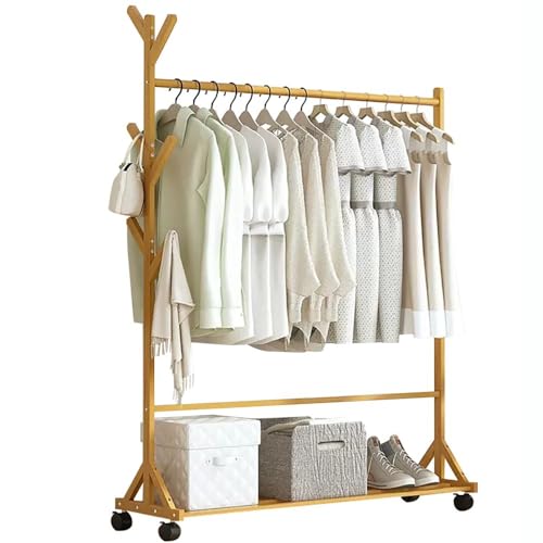 Meuble portant à vêtements en bambou pour optimiser les petits espaces de rangement