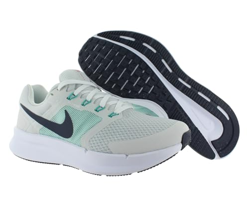 Image of Nike Women's Air Winflo 9 Sneaker
