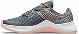 Nike MC Trainer, Zapatillas de Gimnasio Mujer, Smoke Grey Hydrogen Blue Pink, 39 EU
