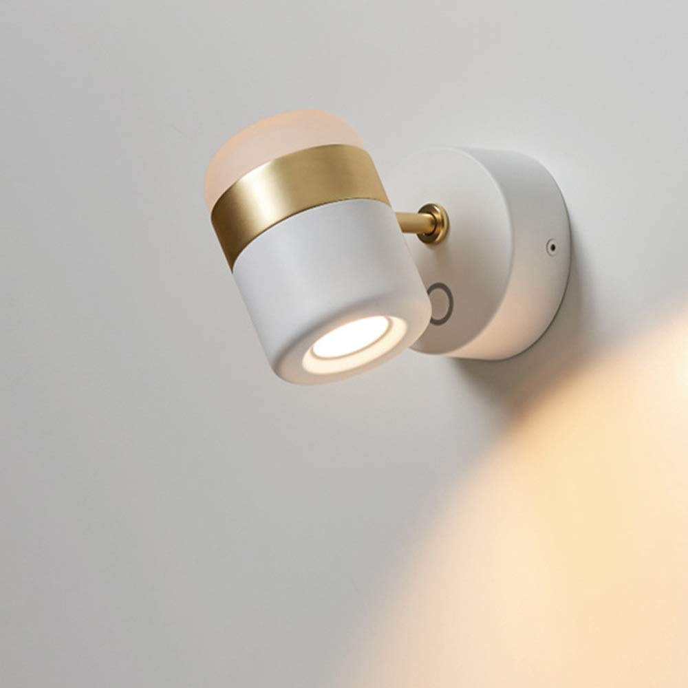 Applique salon moderne pour créer une ambiance chaleureuse avec grand lustre LED