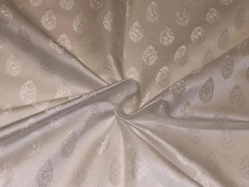 Tissu brocart de soie motif ivoire blanc BRO1086 au mètre pour couture haute couture