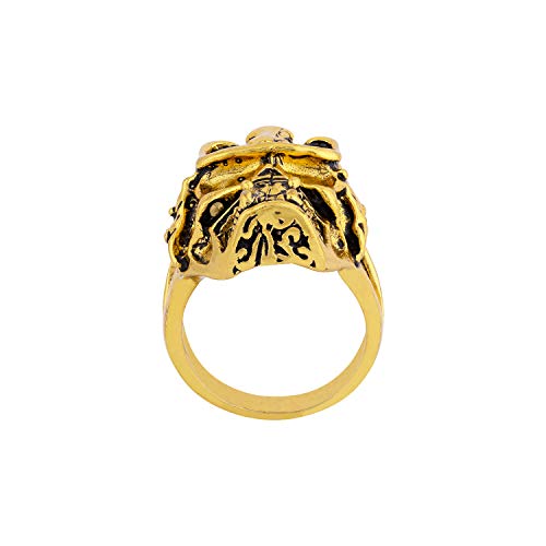 Elegant Gold Ring with Engraved Pattern