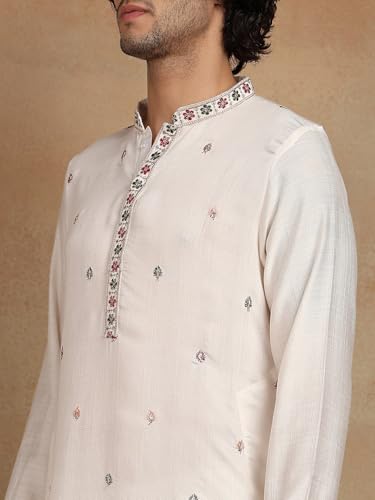 Image of Amazon Brand - Tavasya Men Printed Kurta with Ethnic Motif Border | Special Haldi Kurta | Festive Embellished Long Kurta | Embroidery Kurta | Ethnic Wear | Mandarin Collar | Knee Length