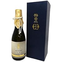 ワイングラスで飲む大吟醸 【神雷 720ml】 三輪酒造 凛とした気品と鮮やかなキレ。 ワイングラス1脚付き(無料)