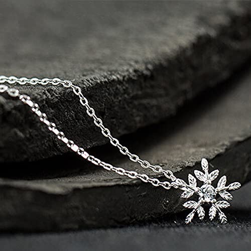 Collier flocon de neige haut de gamme avec micro-incrustation de cristaux éclatants