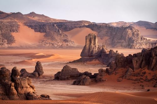 Tableau 80 x 50 cm : Sahara désert Tadrart Rouge dans le sud de l'Algérie (244106921)