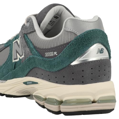 Image of New Balance Men 2002 Sneaker