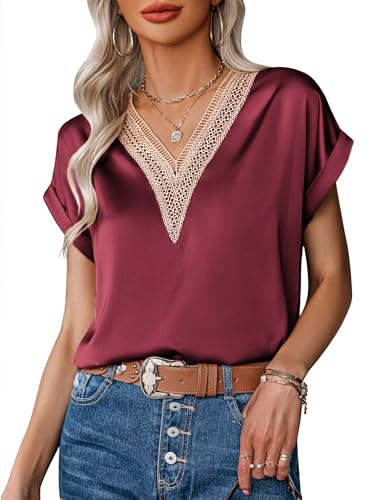 Blouse col V en dentelle satinée idéale pour un look de bureau chic ou une soirée d'été