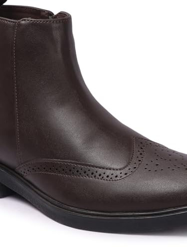 Image of Carlton London Men's Comfortable Chelsea Slip On Boot