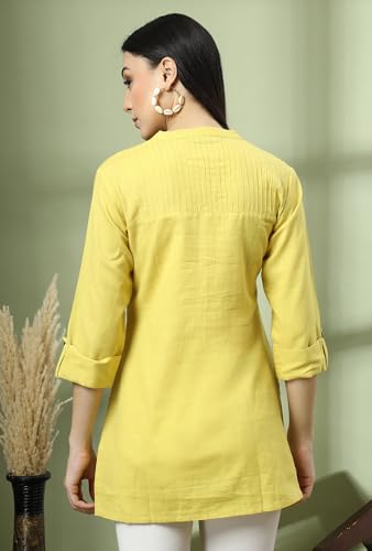 Image of Pistaa's Women's Cotton Relaxed Fit Short Kurti