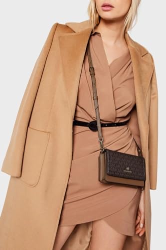 Image of MICHAEL Michael Kors Jet Set Charm Small Phone Crossbody - Purse for Women - Saffiano Leather - Snap Closure