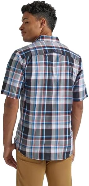 Wrangler Men's ATG Alex Short Sleeve Button-Down Shirt - (US, Alpha, Large, Regular, Regular, Black)